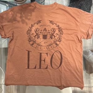 Girl Dangerous Leo zodiac t size small